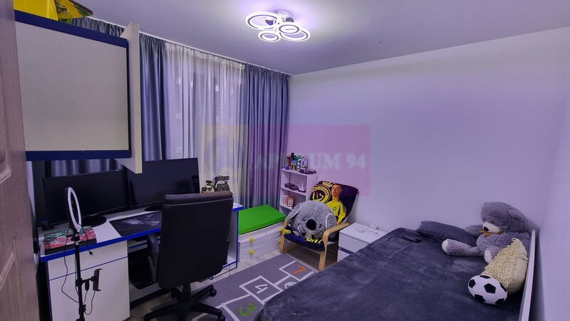 Apartament 3 camere 3/4 -Piata Resita